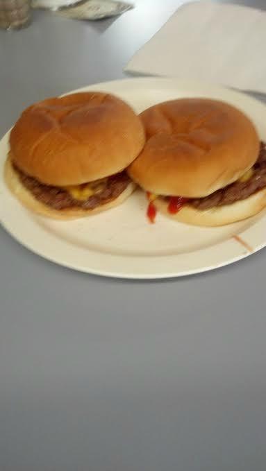 Charlie`s Hamburgers